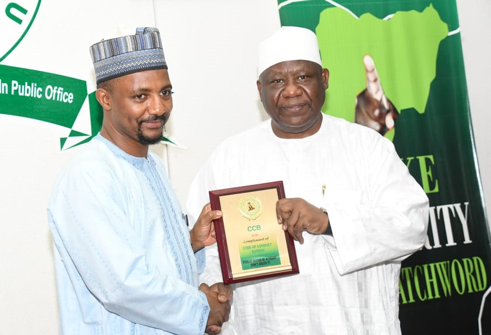 BPSR COMMENDS CCB DURING COURTESY VISIT.